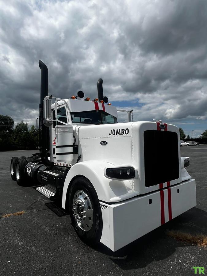 Used 2014 Peterbilt 388