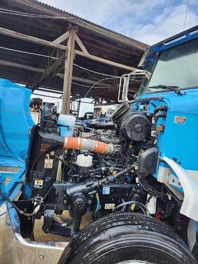 Used 2014 Peterbilt 337