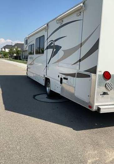 Used 2014 Coachman Leprechaun