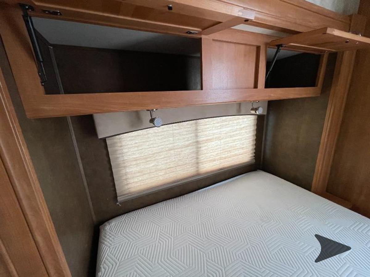 Used 2017 Nexus Phantom 32SC Class C Motorhome