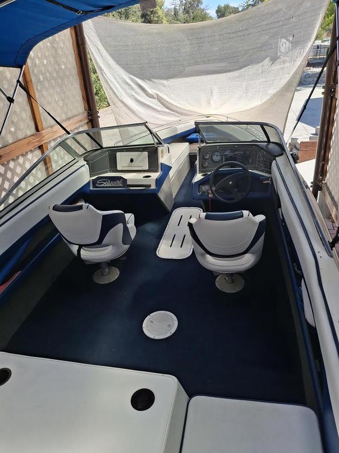Used 1993 19' Seaswirl Powerboat