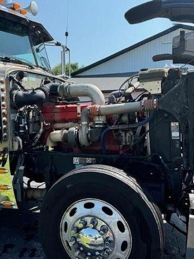 Used 2013 Peterbilt 389