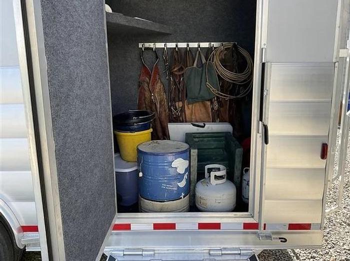 Used 2021 Twister 3 Horse Trailer with Living Quarters