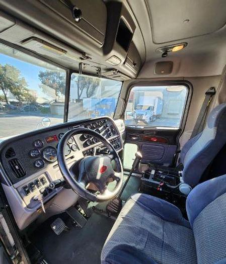 Used 2012 Peterbilt 386