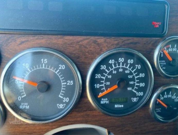 Used 2015 WESTERN STAR 4900