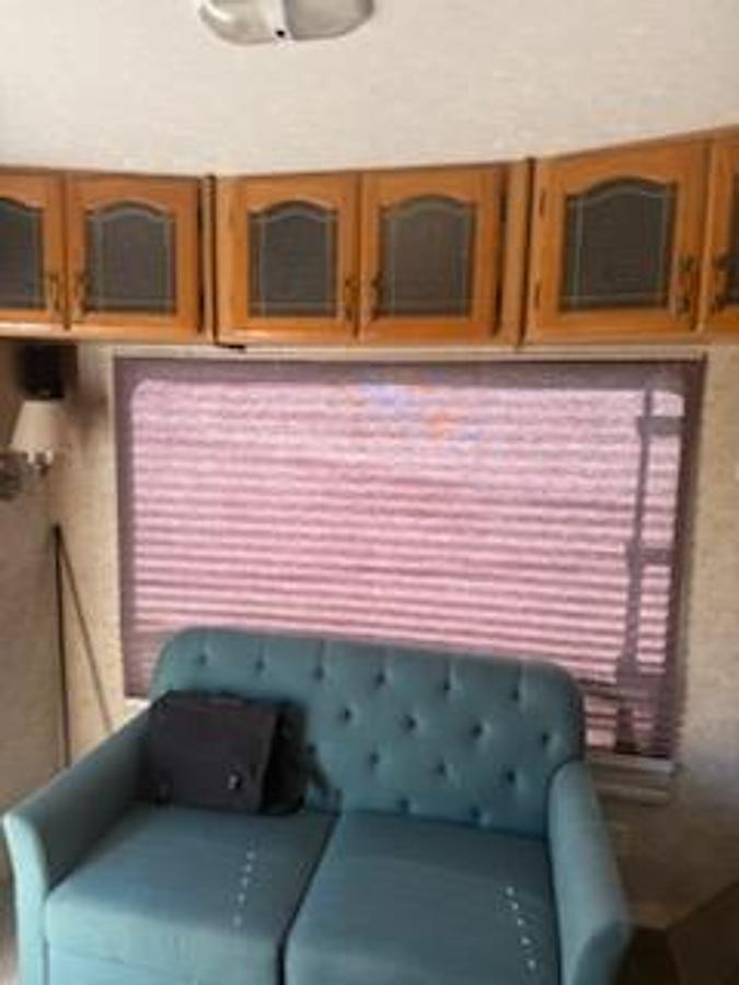 Used 2006 Keystone Montana 1647598 Fifth Wheel 