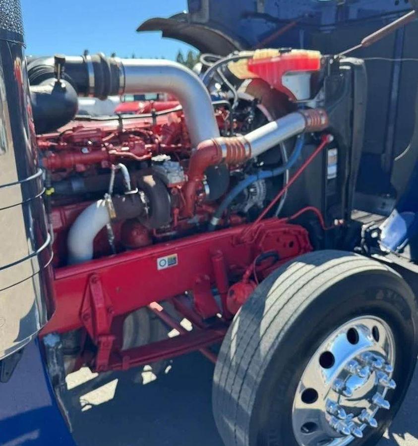 Used 2022 Peterbilt 389