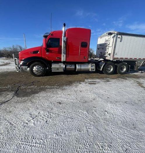 Used 2018 Peterbilt 579