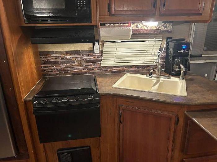 Used 2015 StarCraft Autumn Ridge