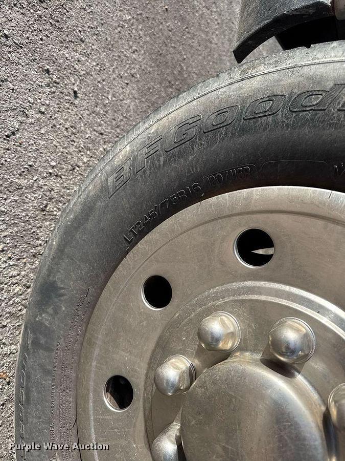 Used 2012 Ford E350 Super Duty Box Truck