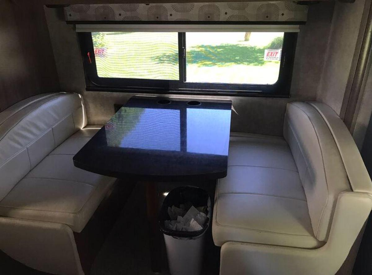 Used 2014 Winnebago View 24J