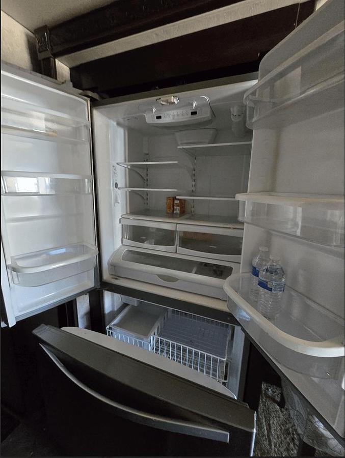 Used 2016 Winnebago Adventurer 38Q