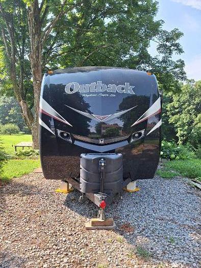Used 2015 Keystone Outback 298RE