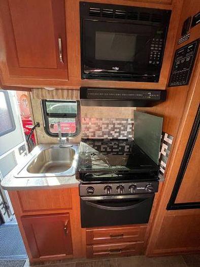 Used 2018 Winnebago Spirit 22R