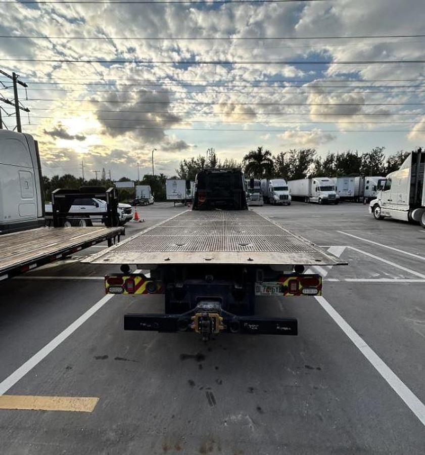 Used 2015 Freightliner M2 106 Rollback Tow Truck