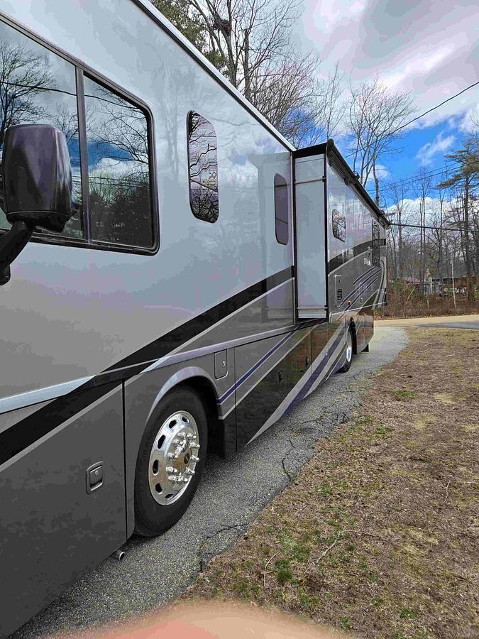 Used 2020 Winnebago Forza 36H Class A Motorhome