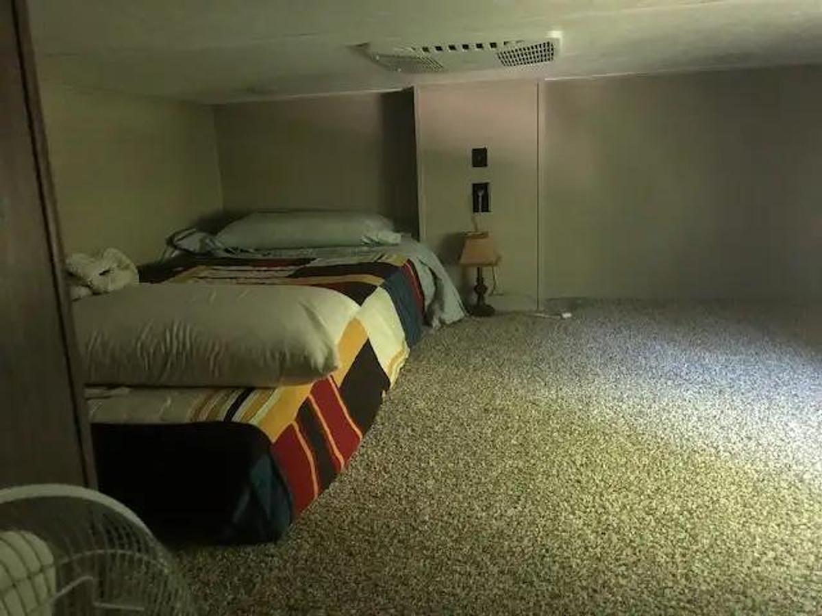 Used 2018 Keystone Retreat 39 LOFT Travel Trailer