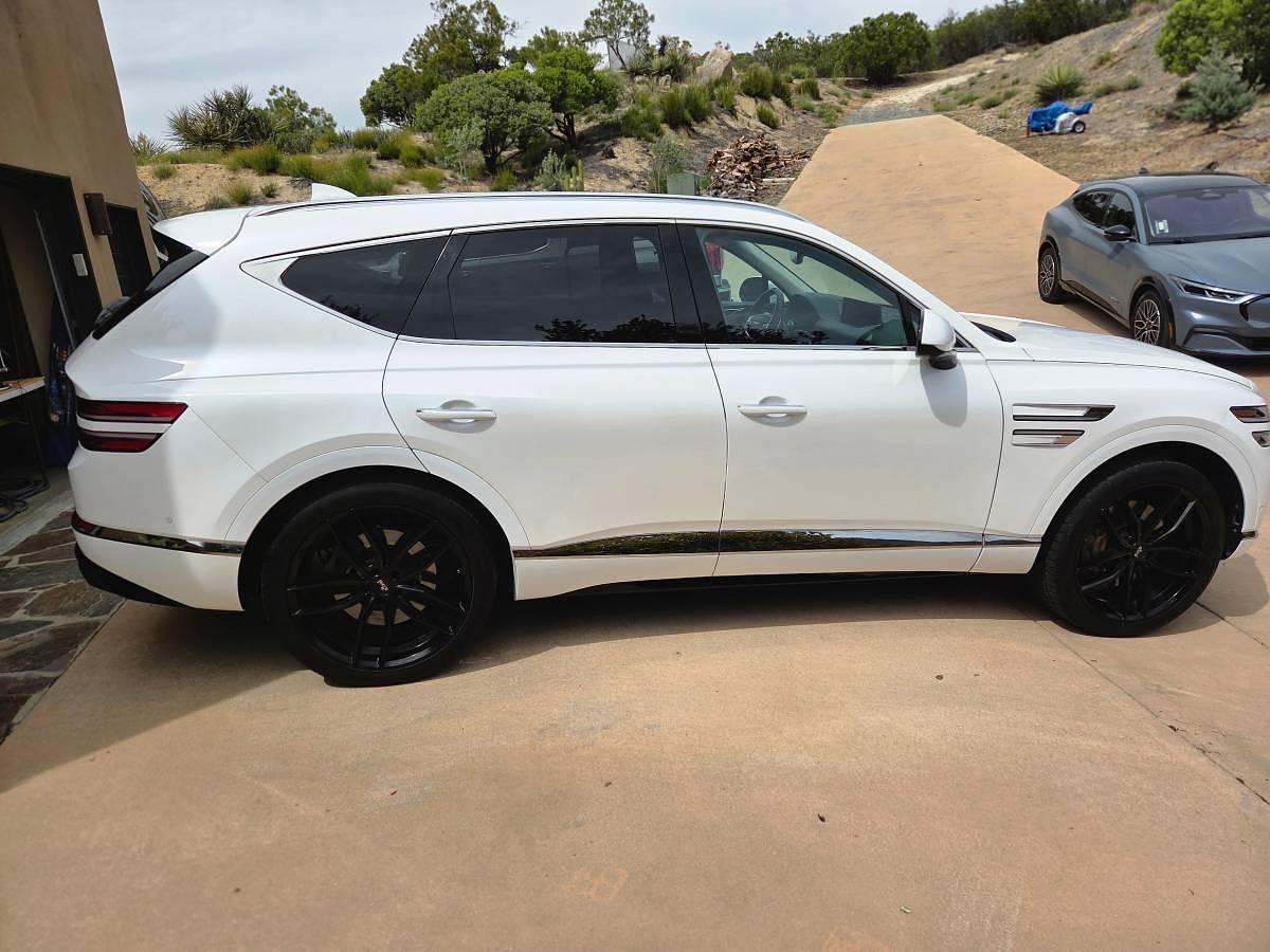 Used 2021 Genisis Gv80