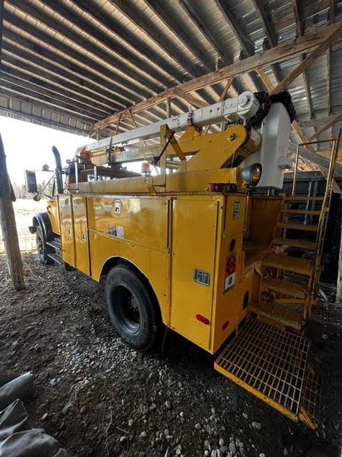 Used 1990 International Bucket Truck