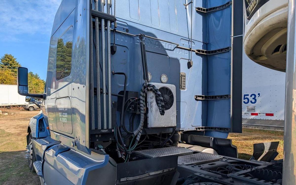 Used 2023 INTERNATIONAL LT Conventional Sleeper Semi