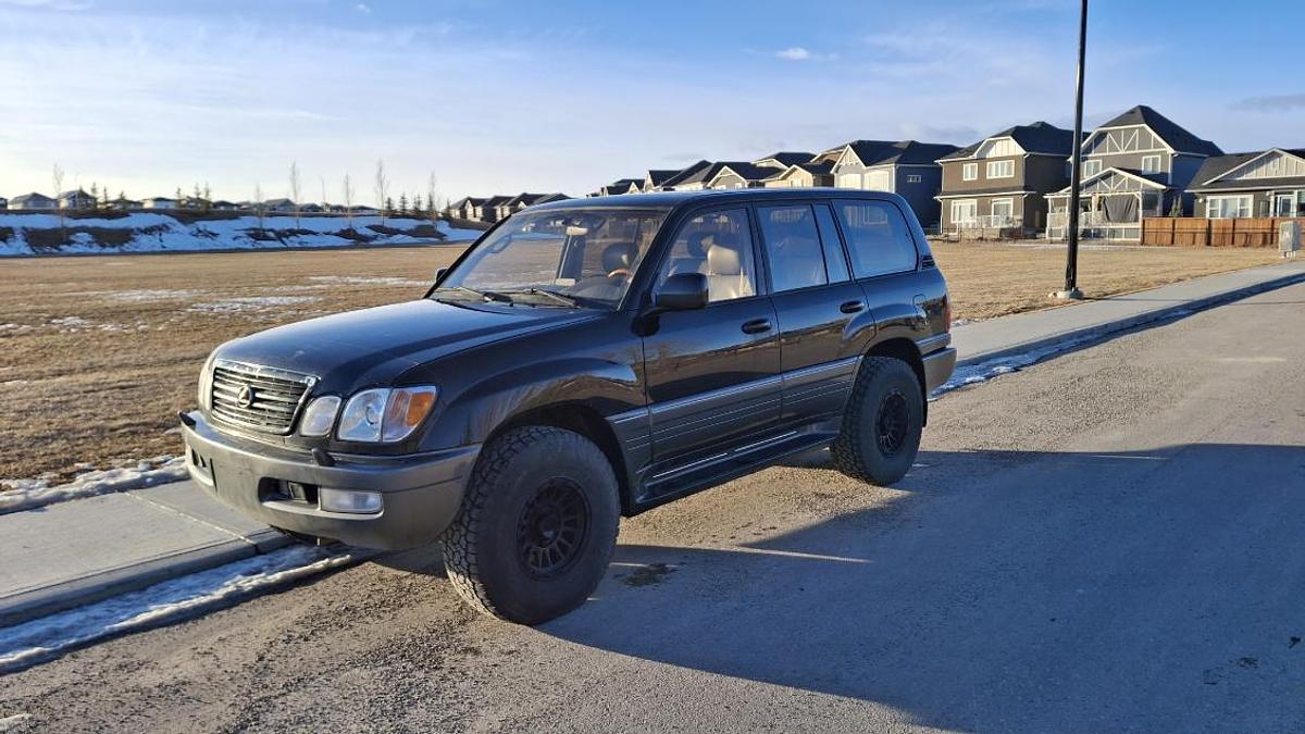 Used 2002 Lexus LX470