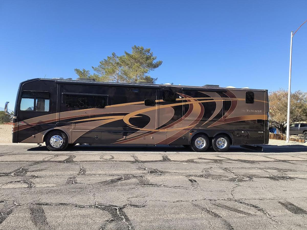 Used 2015 Thor Motor Coach Tuscany 45AT Class A Motorhome