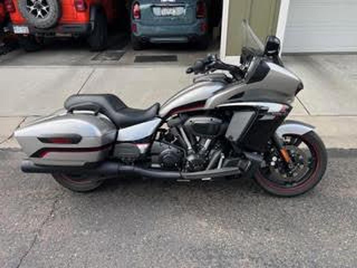 Used 2018 Yamaha Star Eluder GT