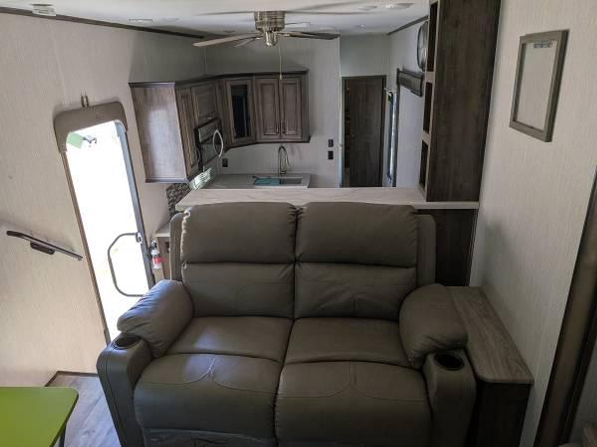 Used 2020 Foorest River Sierra 3550-Fl