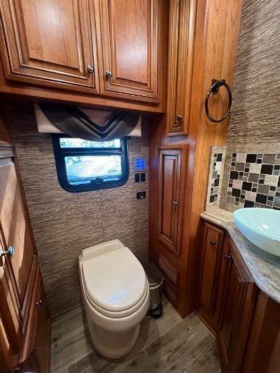 Used 2017 Newmar Dutch Star 4326