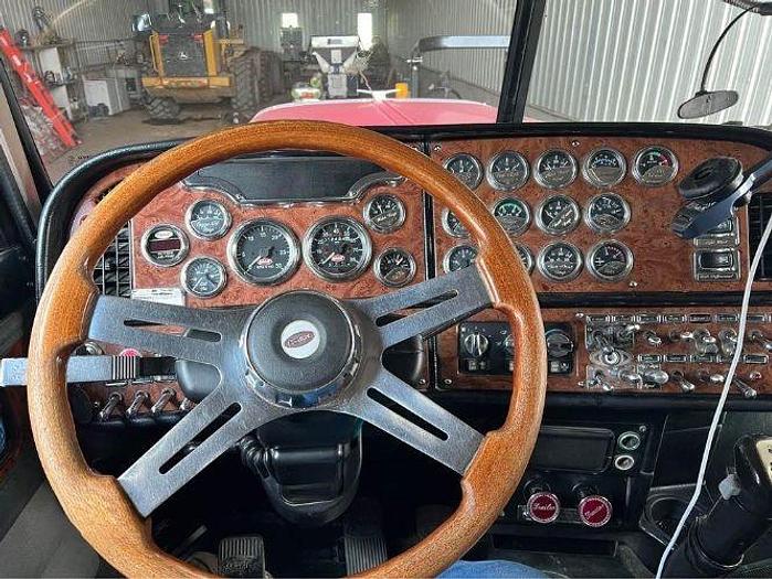 Used 2005 Peterbilt 379