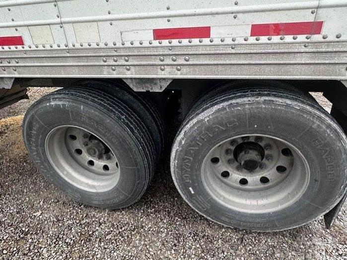 Used 2010 Timpte Grain Trailer