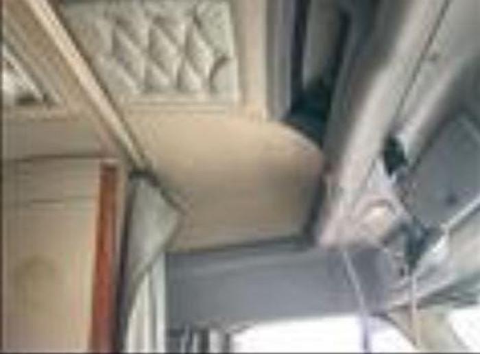 Used 2009 Freightliner Cascadia 125