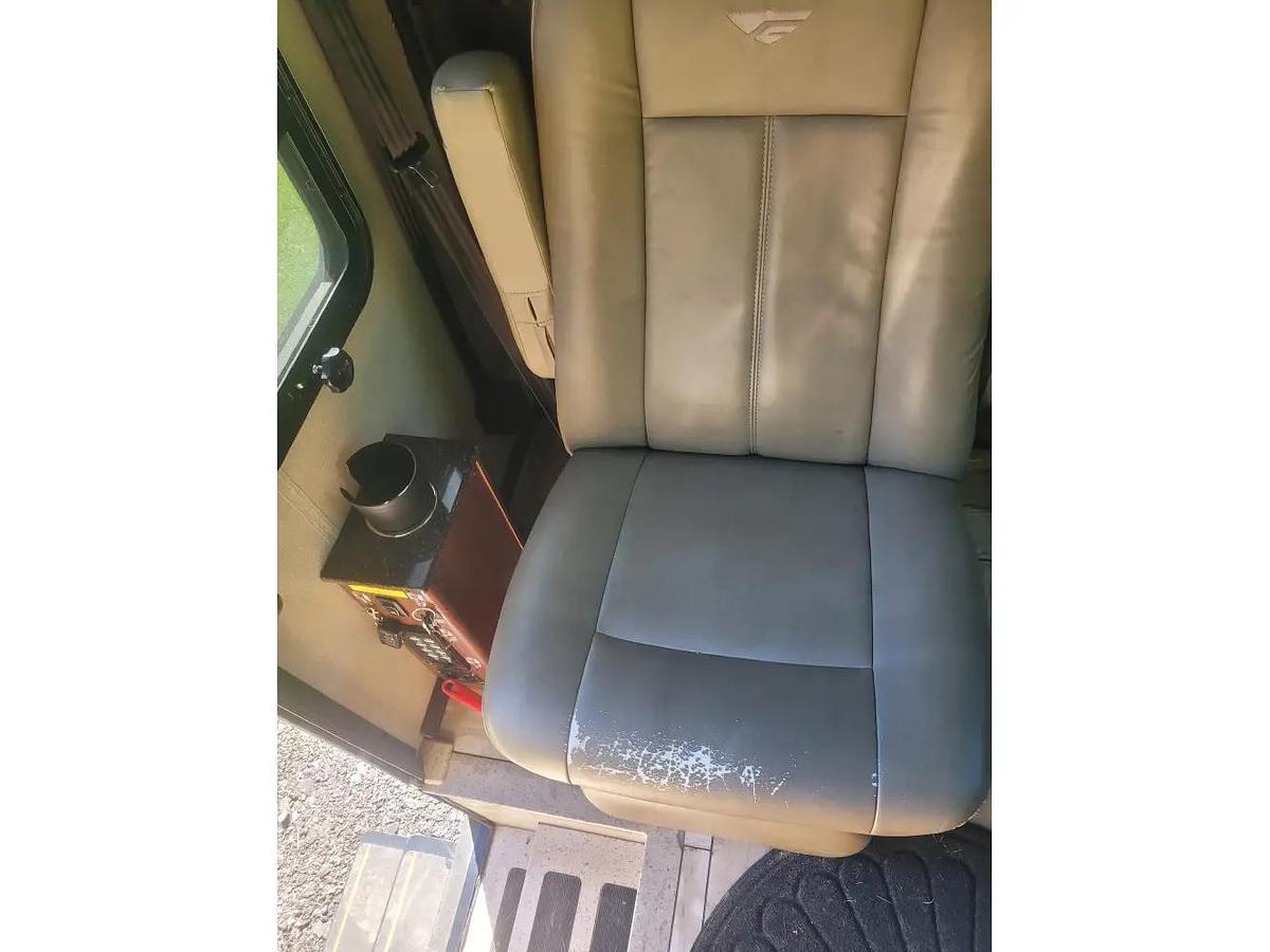 Used 2017 Fleetwood Discovery 37R Class A Motorhome