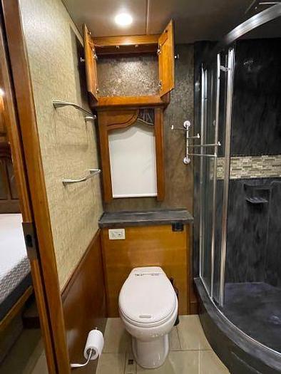 Used 2014 Tiffin Allegro Bus 45LP