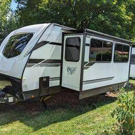 Used 2021 Dutchmen Kodiak Ultimate 2921FKDS