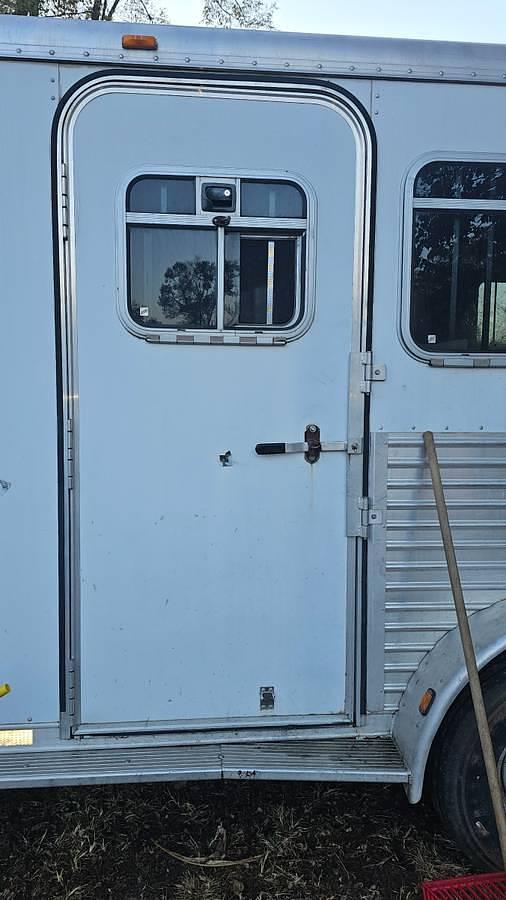 Used 2002 FeatherLite 8547 7x 21 ft