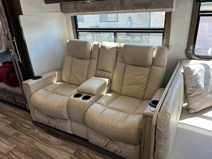 Used 2020 Forest River Georgetown GT7 36K