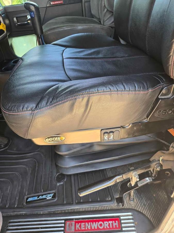 Used 2007 Kenworth T800