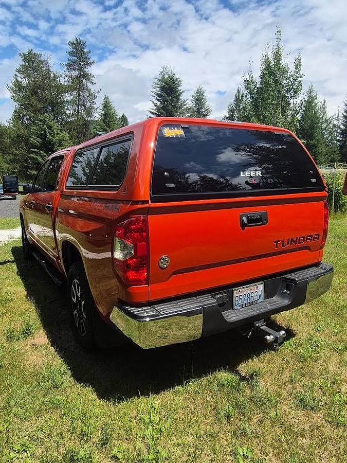 Used 2018 Toyota Tundra | Reliable Full-Size Pickup | Well-Maintained