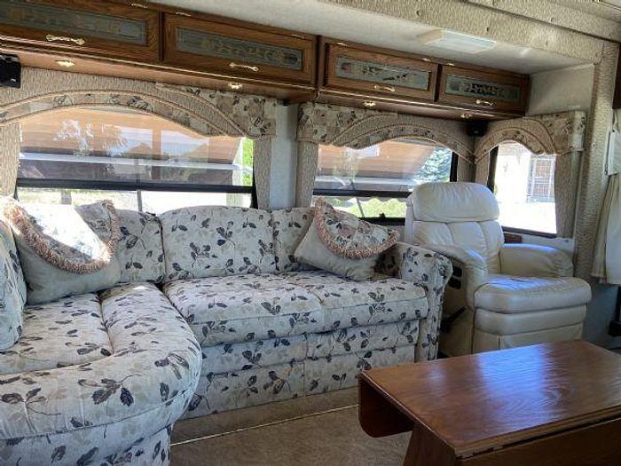 Used 2002 Rexhall RoseAir