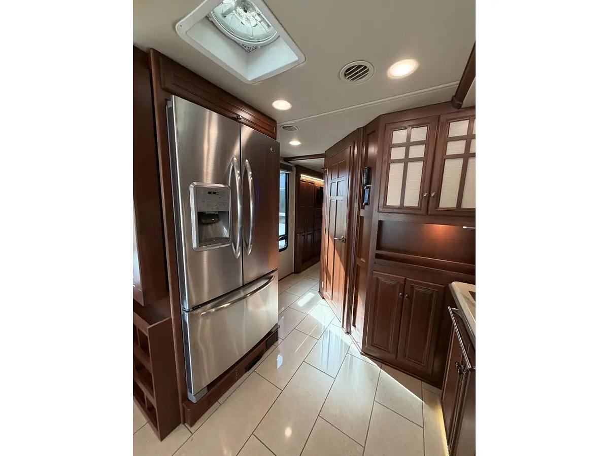 Used 2015 Winnebago Itasca Ellipse 42HD