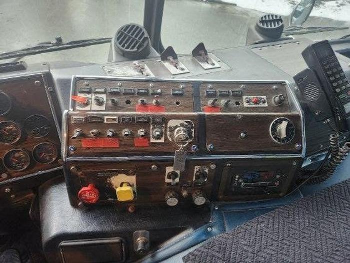 Used 1987 KENWORTH T100