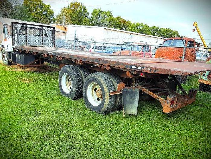 Used 1999 GMC C8500 Roll-Off Truss Delivery Truck