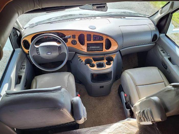 Used 2004 Jayco Greyhawk 27DS