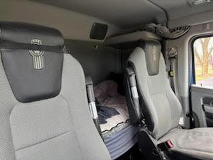 Used 2020 KENWORTH T680