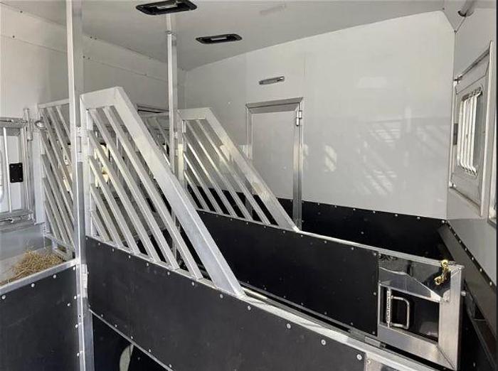 Used 2021 Twister 3 Horse Trailer with Living Quarters