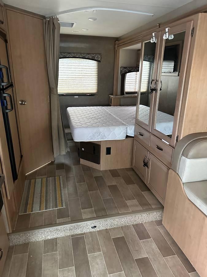 Used 2020 Thor Motor Coach Chateau 24F