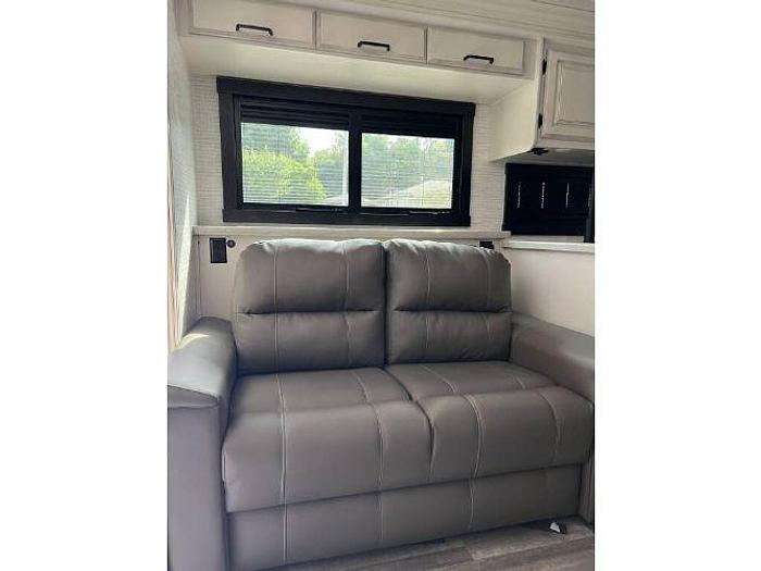 Used 2024 Entegra Coach Vision Xl 34G