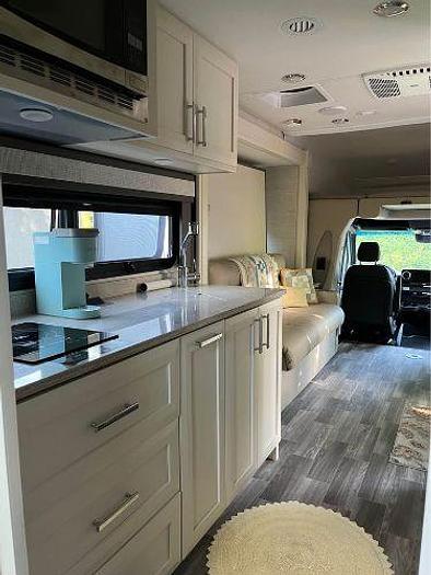 Used 2023 Tiffin Motorhomes Wayfarer 25JW