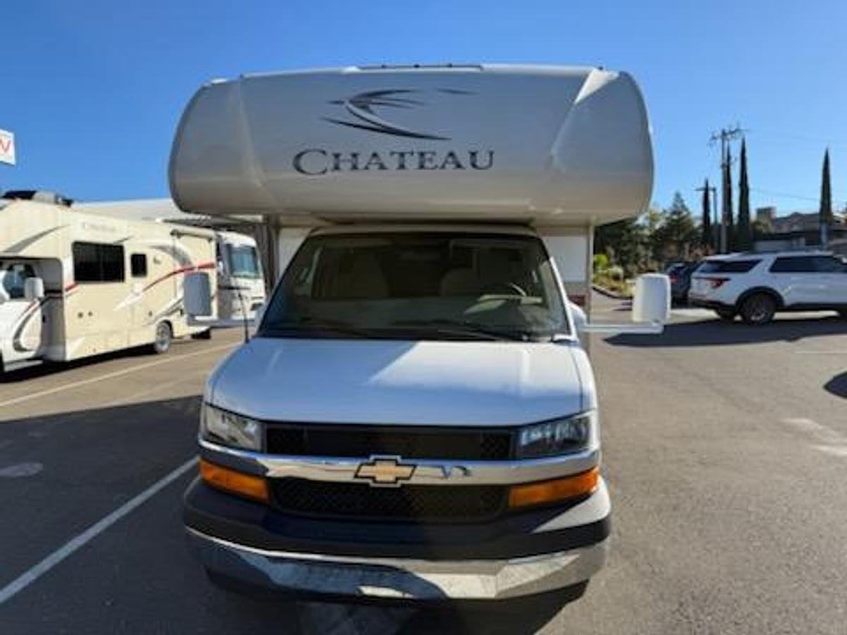 Used 2017 Thor Motor Coach Chateau 24F Class C Motorhome